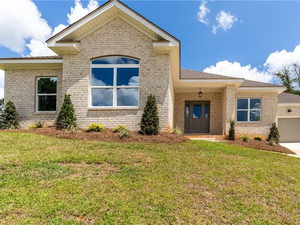 10088 Sable Ridge Drive, Mobile, AL 36695