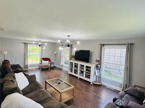Main Photo