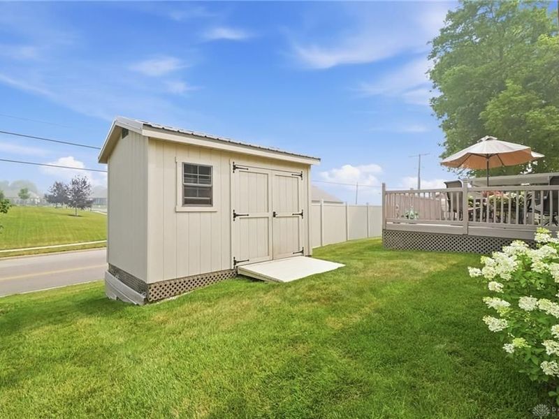 945 Oak Hill Court, Troy, OH 45373 Photo 60