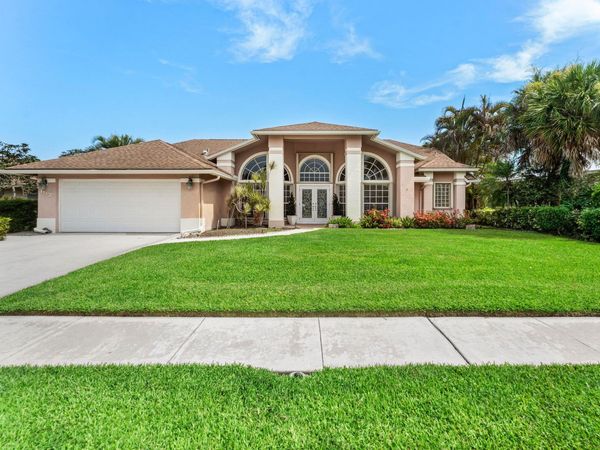 157 MONTEREY Way, Royal Palm Beach, FL 33411