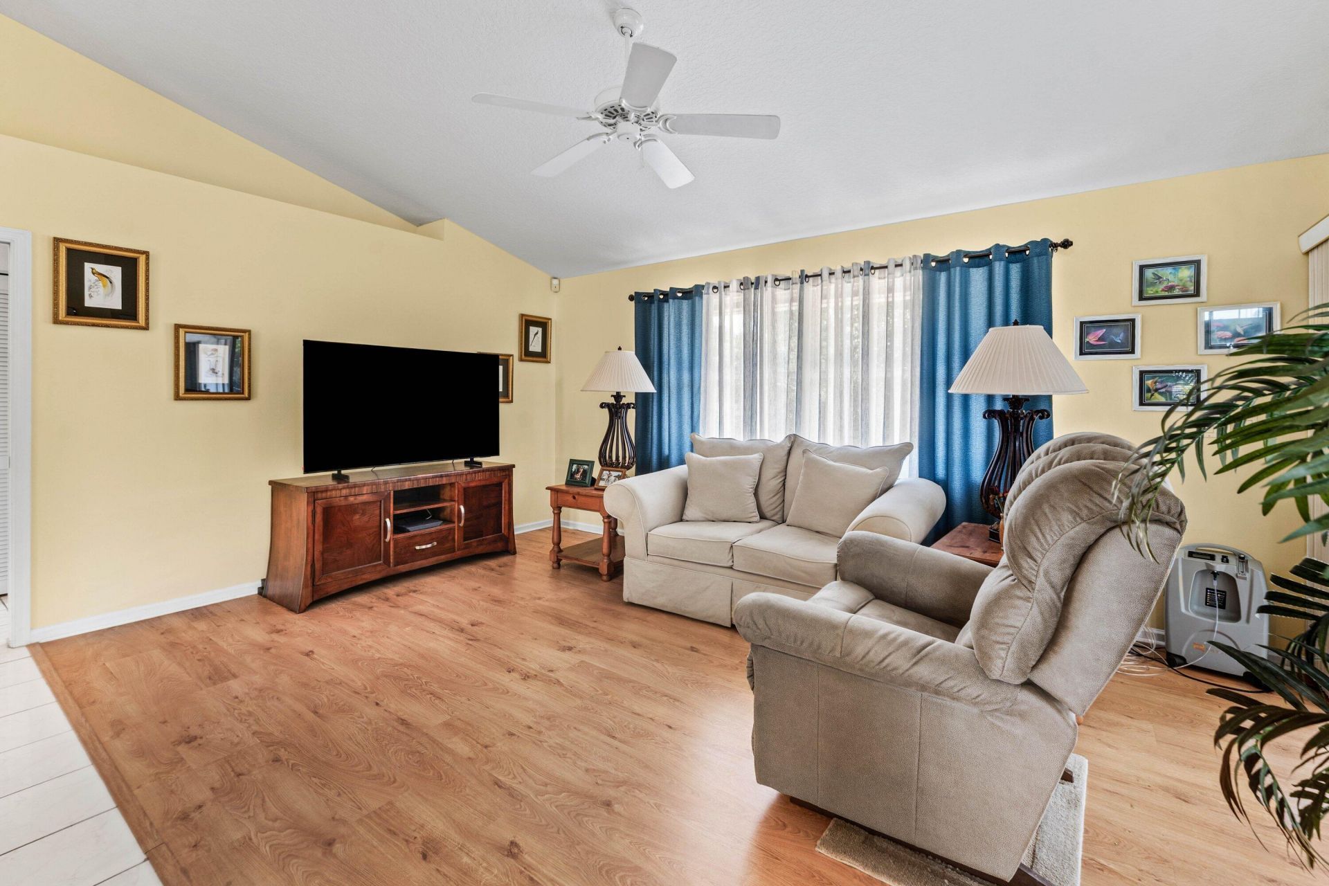 157 Monterey Way, Royal Palm Beach, FL 33411 Photo