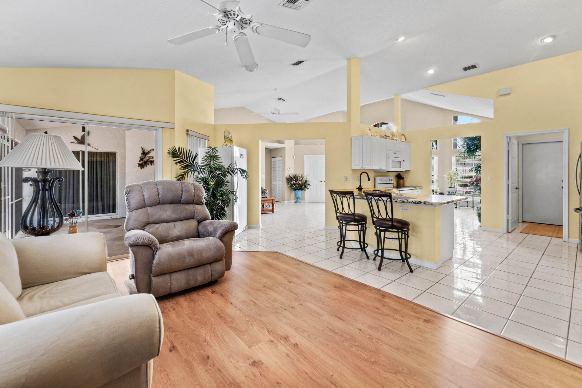 157 Monterey Way, Royal Palm Beach, FL 33411 Photo