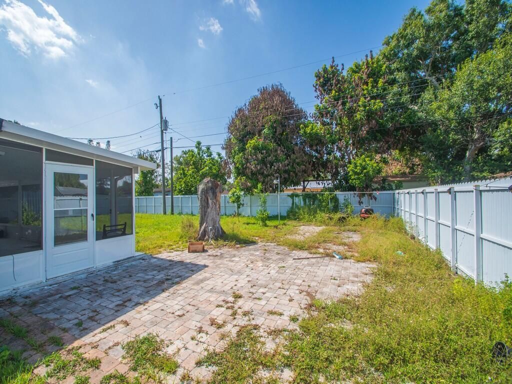 355 Johnston Street, Fort Pierce, FL 34982 Photo