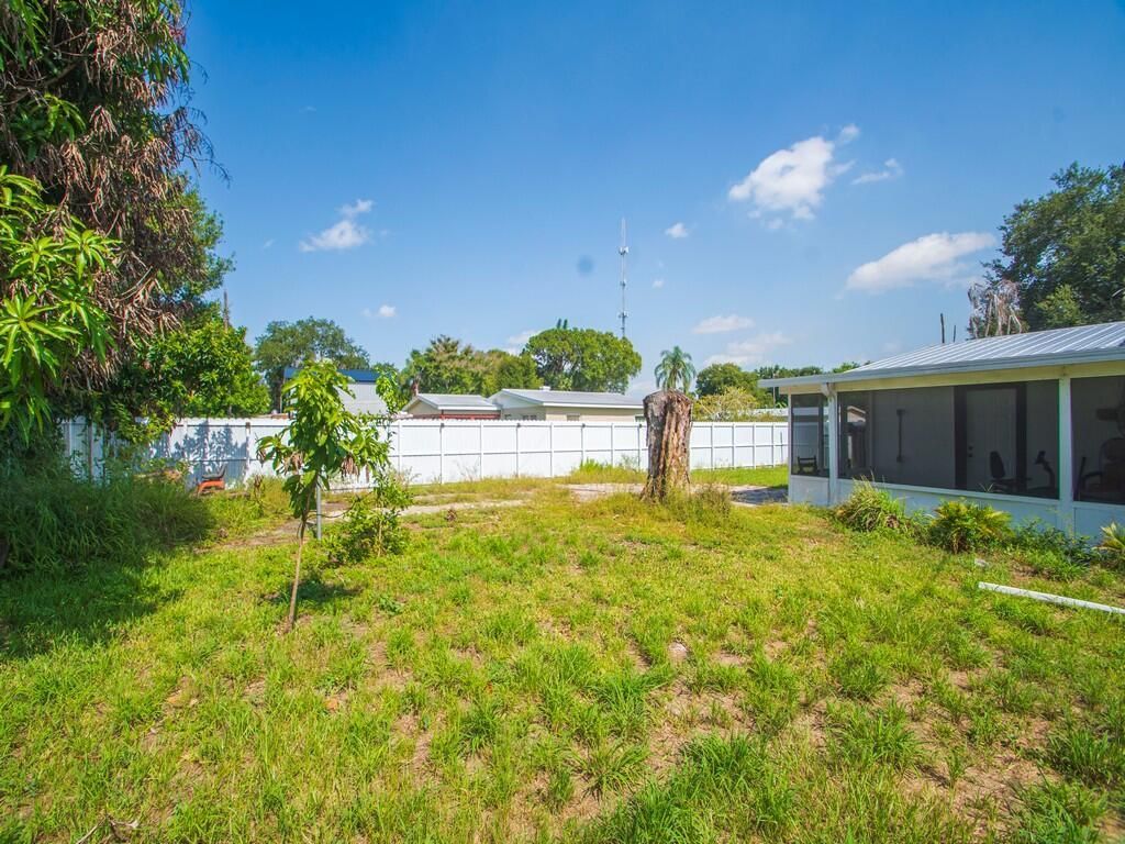 355 Johnston Street, Fort Pierce, FL 34982 Photo