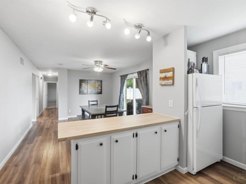 834 Holyoke Drive, Forest Park, OH 45240 Photo 19