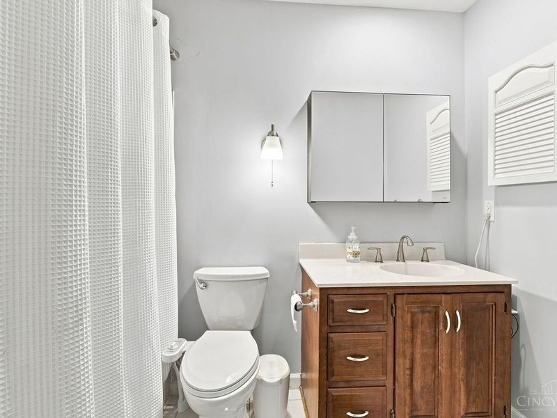 7835 Pheasant Hill Drive, West Chester, OH 45069 Photo 32