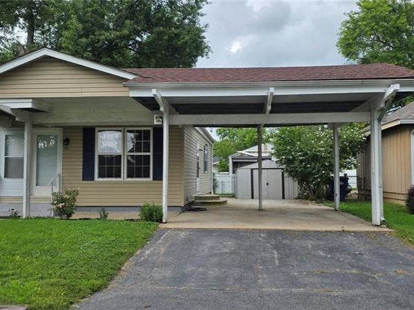 45 Cedar Brook Drive, Pacific, MO 63069