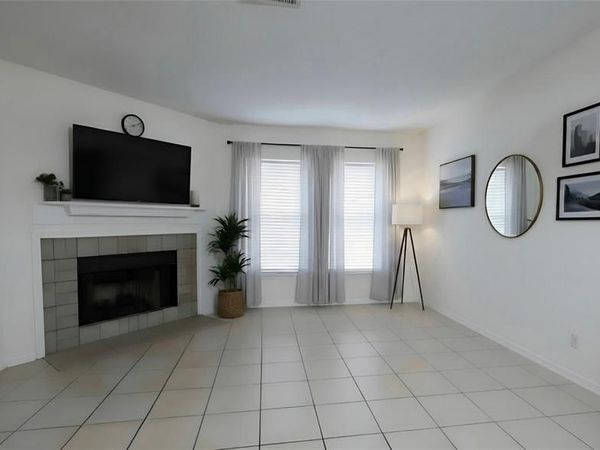 625 Carriagehouse Lane , Unit 3G, Garland, TX 75040