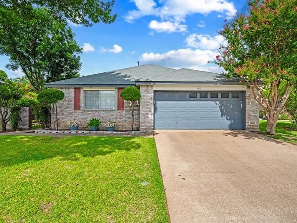 1812 Realistic Court, Bedford, TX 76021
