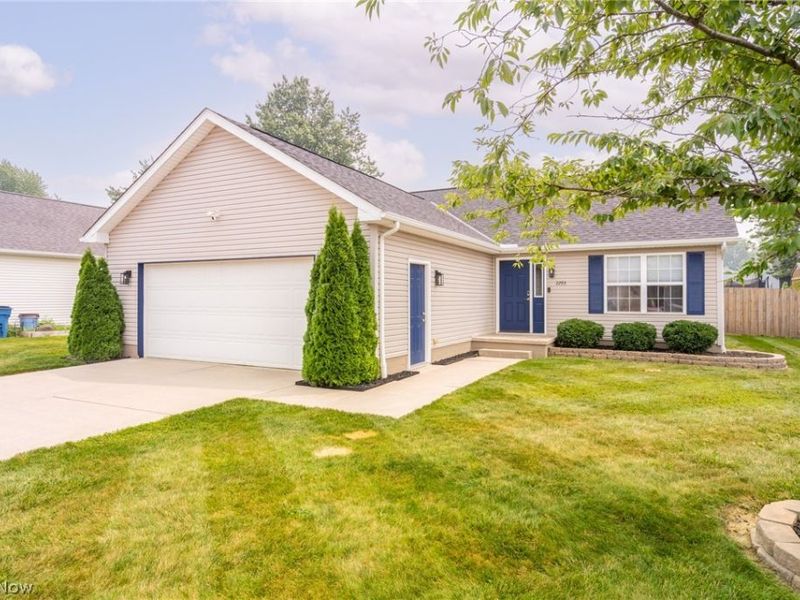 2293 Stonepath Street, Lorain, OH 44052 Photo 27