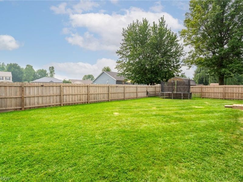 2293 Stonepath Street, Lorain, OH 44052 Photo 34