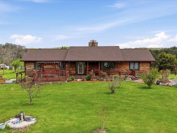 2121 S PIFER ROAD, STAR TANNERY, VA 22654