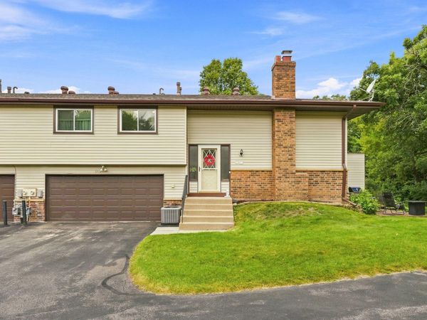 1711 Hickory Hill Drive, Eagan, MN 55122