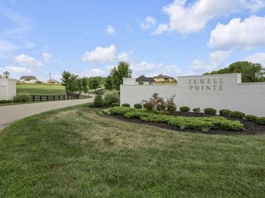 240 Grandview Trail, Wilmore, KY 40390