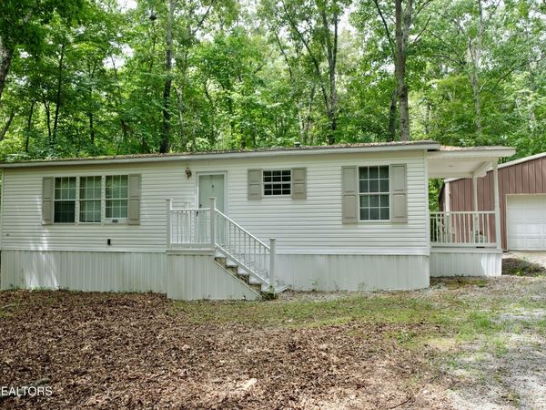 756 Ewing Cemetery Rd, Spring City, TN 37381