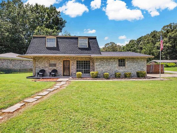2 Wemberly Drive, Little Rock, AR 72209