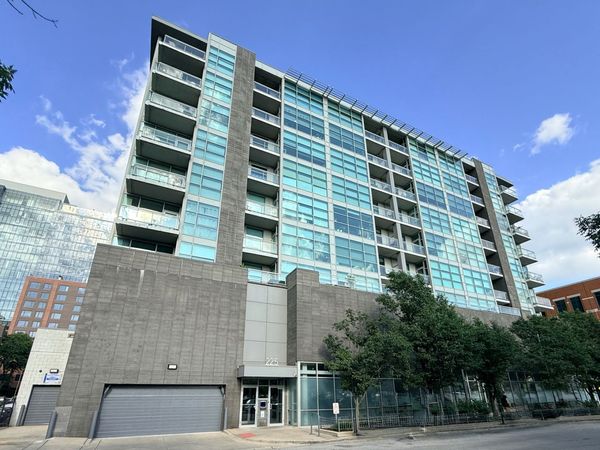 225 S Sangamon Street , Unit 310, Chicago, IL 60607