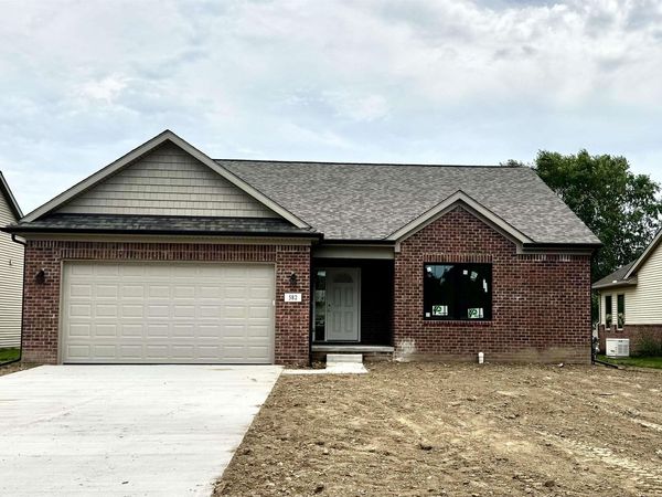 582 Rose Crest Boulevard, Monroe, MI 48162