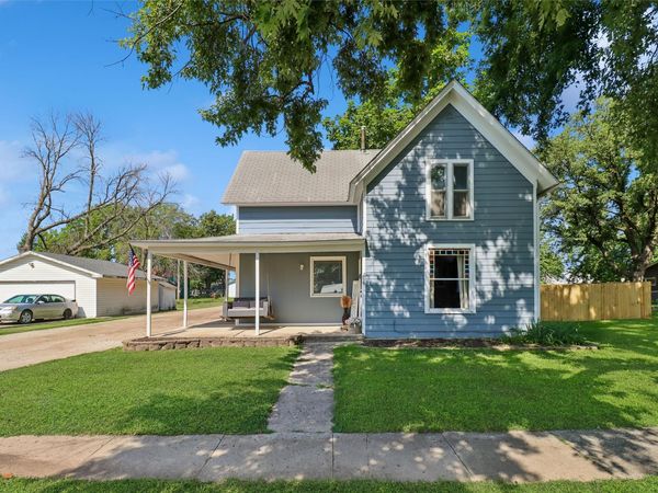 206 S 1st Street, Panora, IA 50216