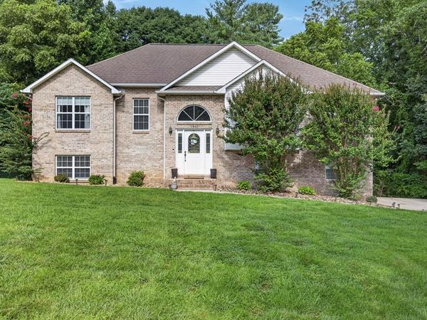 1540 Little John Lane, Cookeville, TN 38501