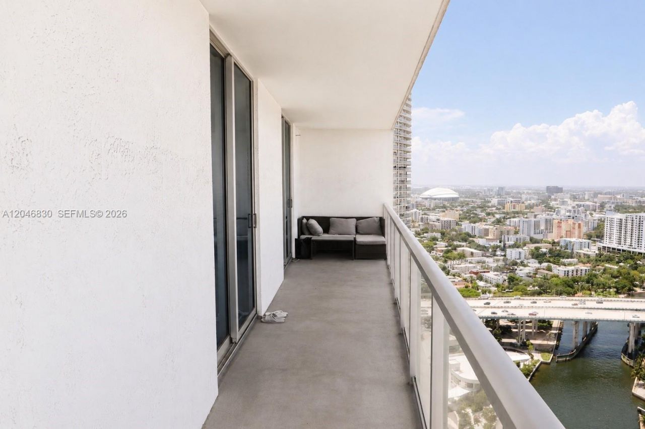 185 SW 7 St , Unit 3709, Miami, FL 33130 Photo