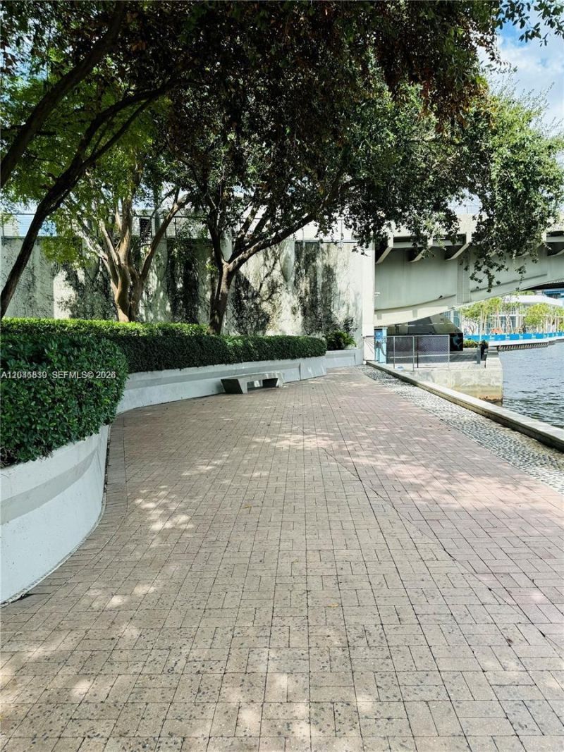 185 SW 7 St , Unit 3709, Miami, FL 33130 Photo