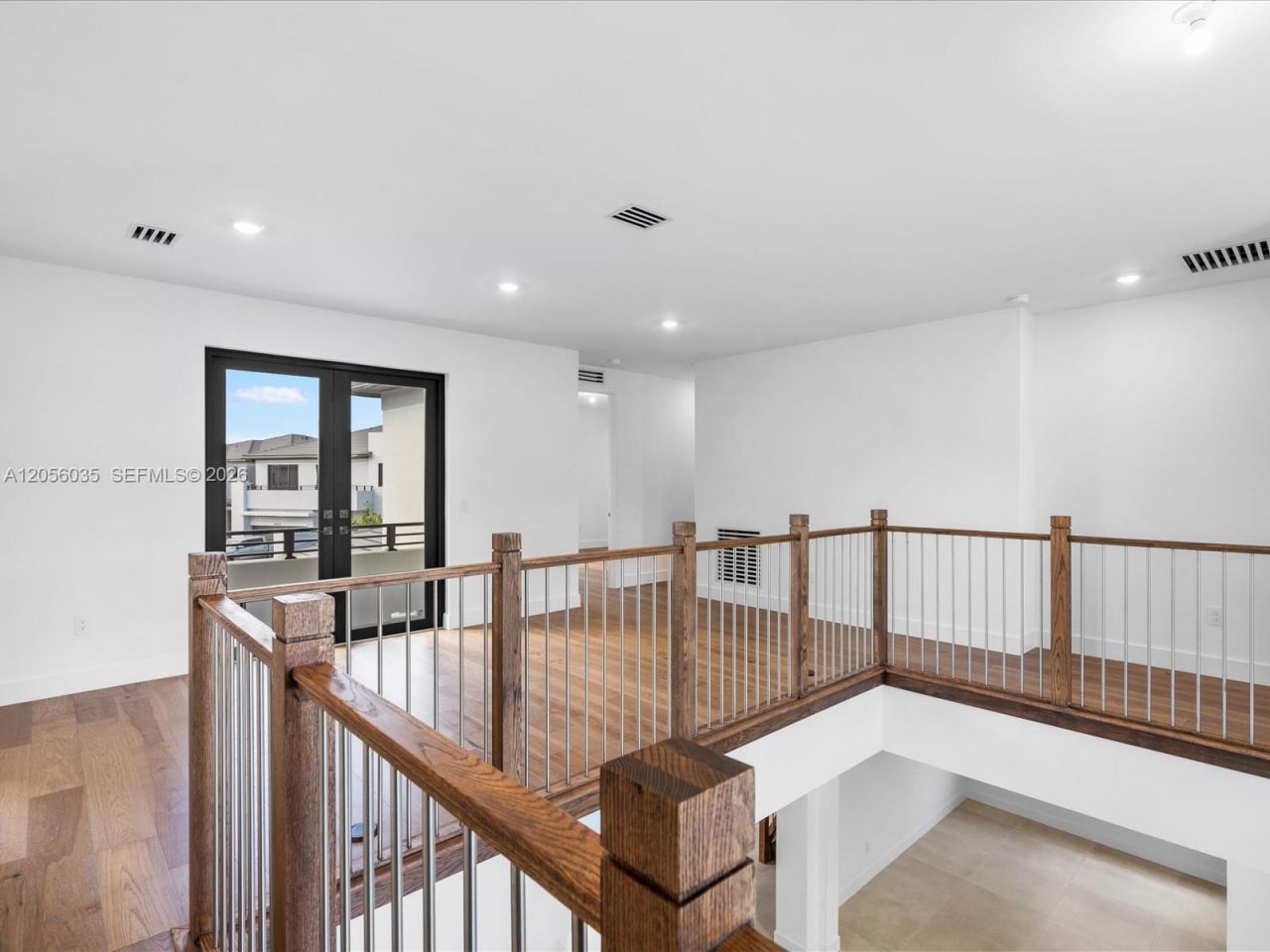 19701 NE 16 Pl , Miami, FL 33179 Photo