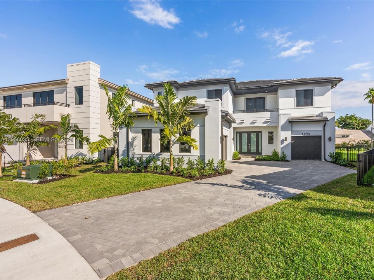 19701 NE 16 Pl , Miami, FL 33179 Photo