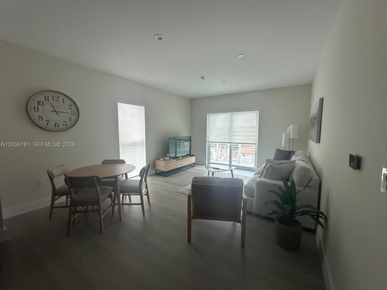1938 Jackson St, Unit 502, Hollywood, FL 33020 Photo