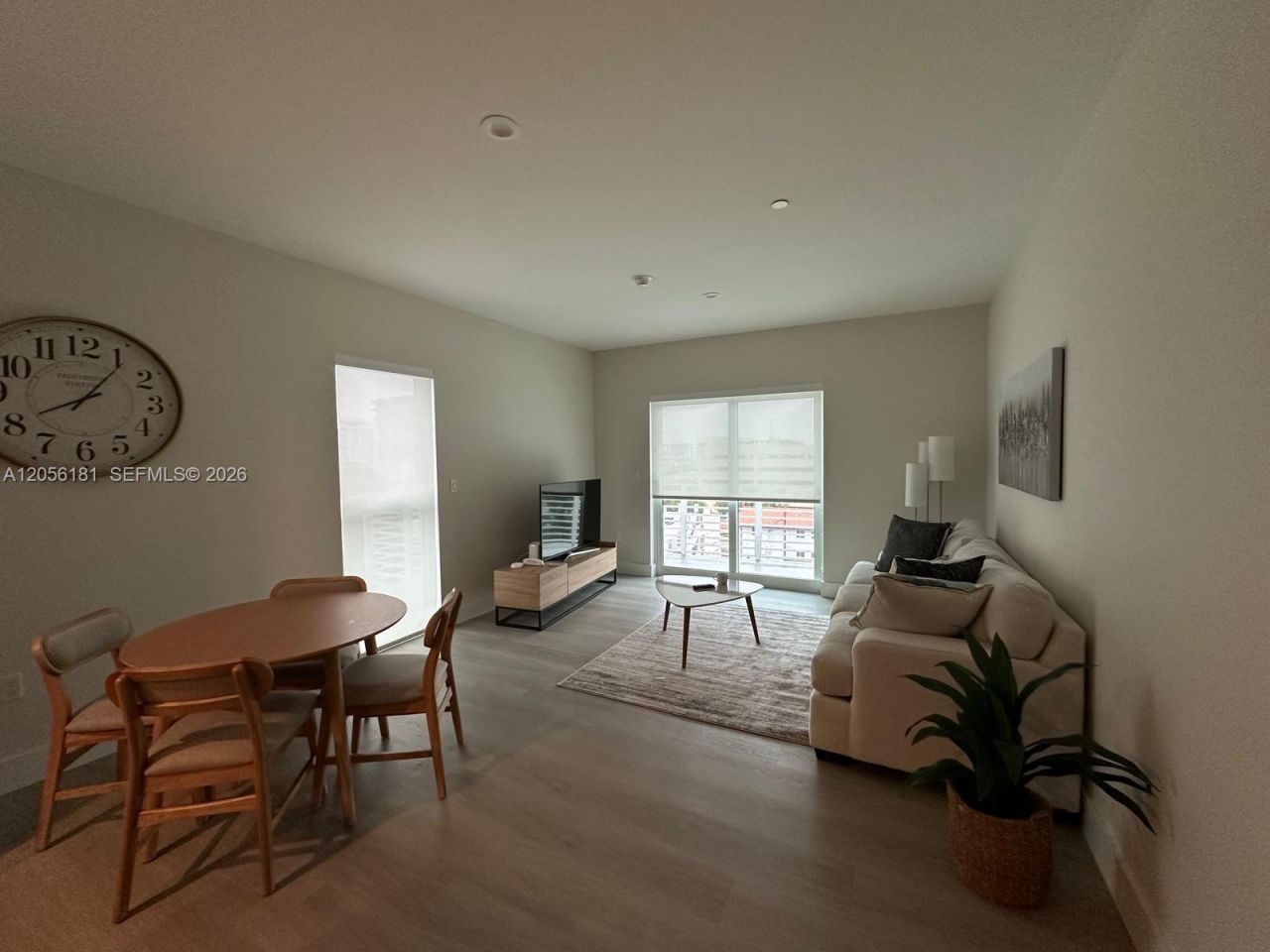 1938 Jackson St, Unit 502, Hollywood, FL 33020 Photo