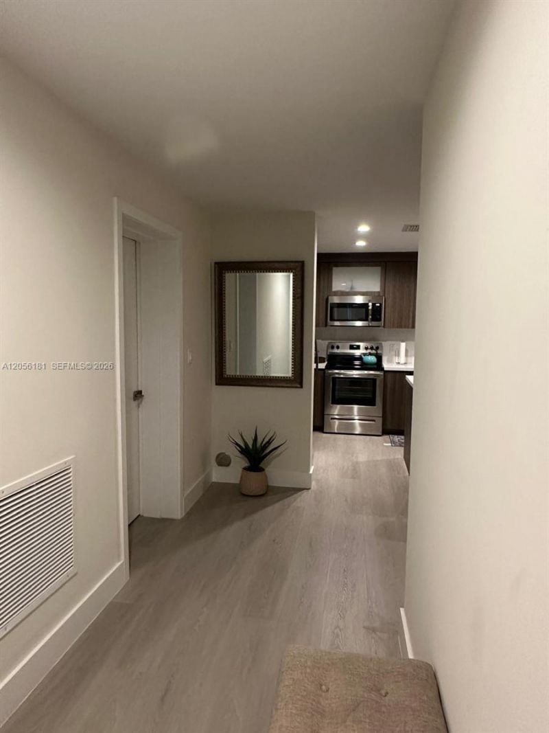 1938 Jackson St, Unit 502, Hollywood, FL 33020 Photo