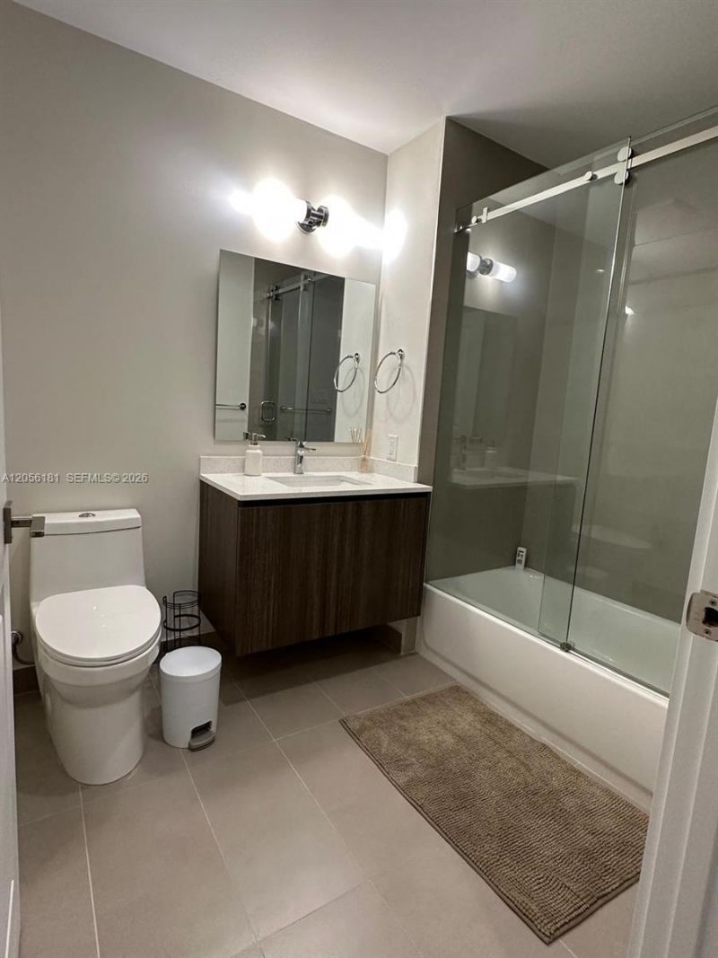 1938 Jackson St, Unit 502, Hollywood, FL 33020 Photo