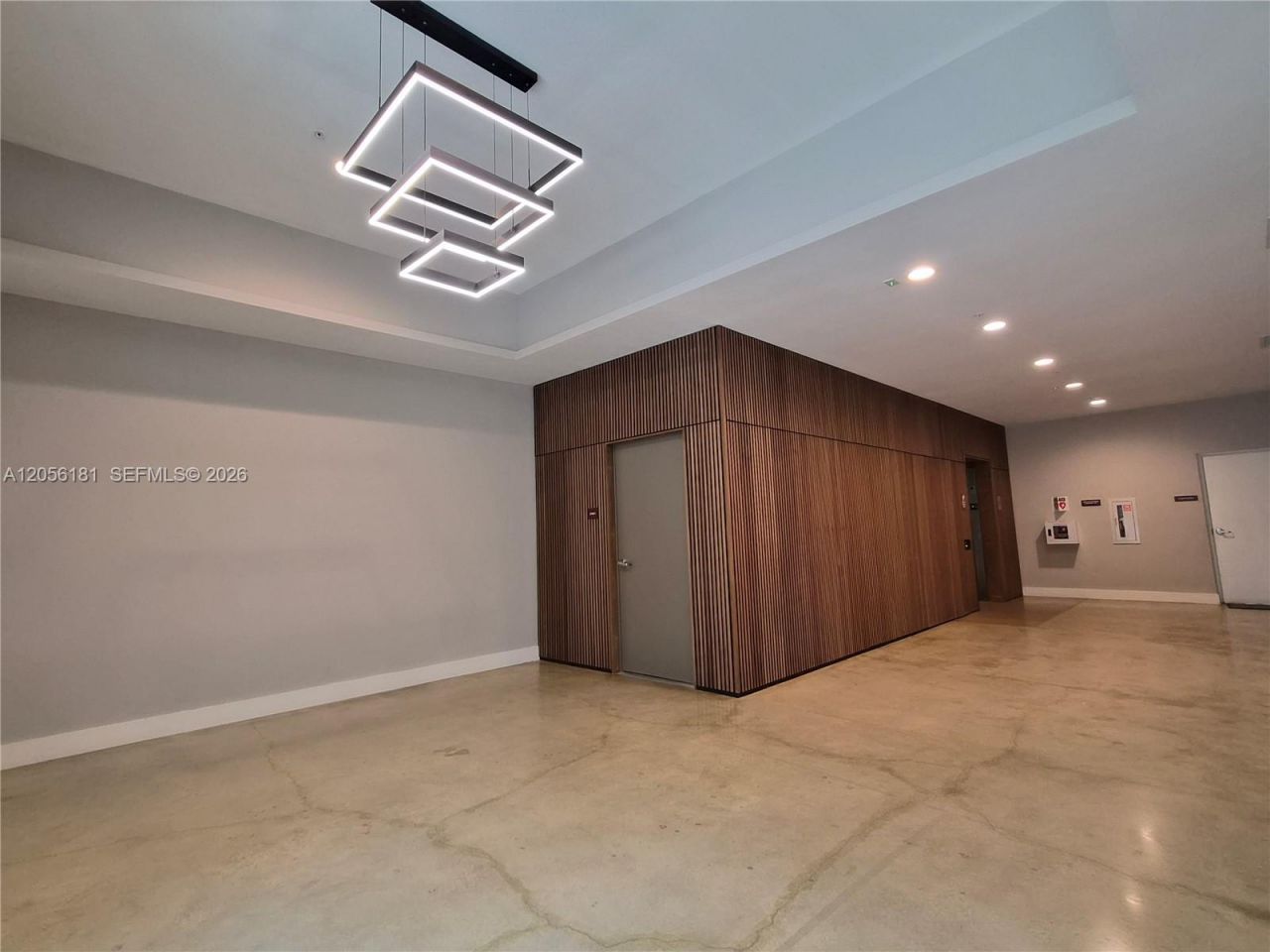 1938 Jackson St, Unit 502, Hollywood, FL 33020 Photo