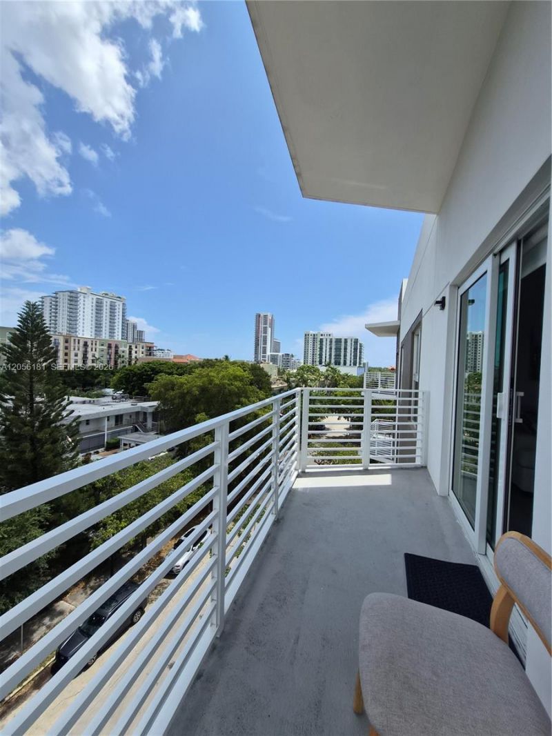 1938 Jackson St, Unit 502, Hollywood, FL 33020 Photo