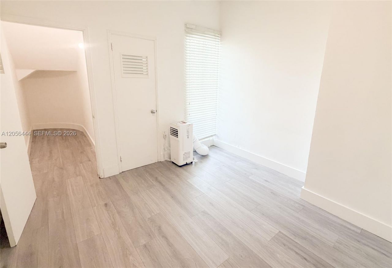 8144 Harding Ave , Unit 2, Miami Beach, FL 33141 Photo