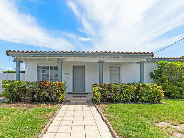 10771 SW 51st Dr , Miami, FL 33165