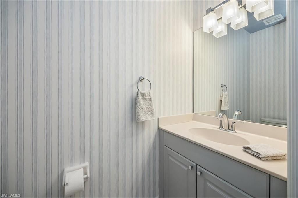700 Bentwater Cir, Unit 104, Naples, FL 34108 Photo