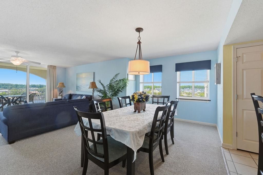 2151 Bridge View Ct. Photo 6