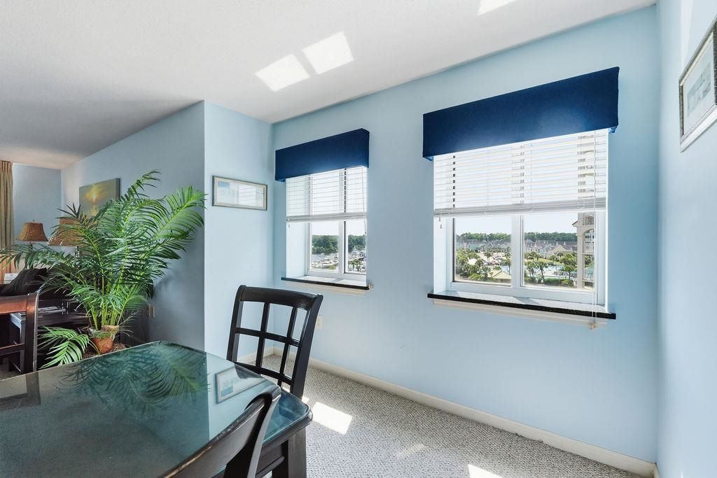 2151 Bridge View Ct. Photo 7