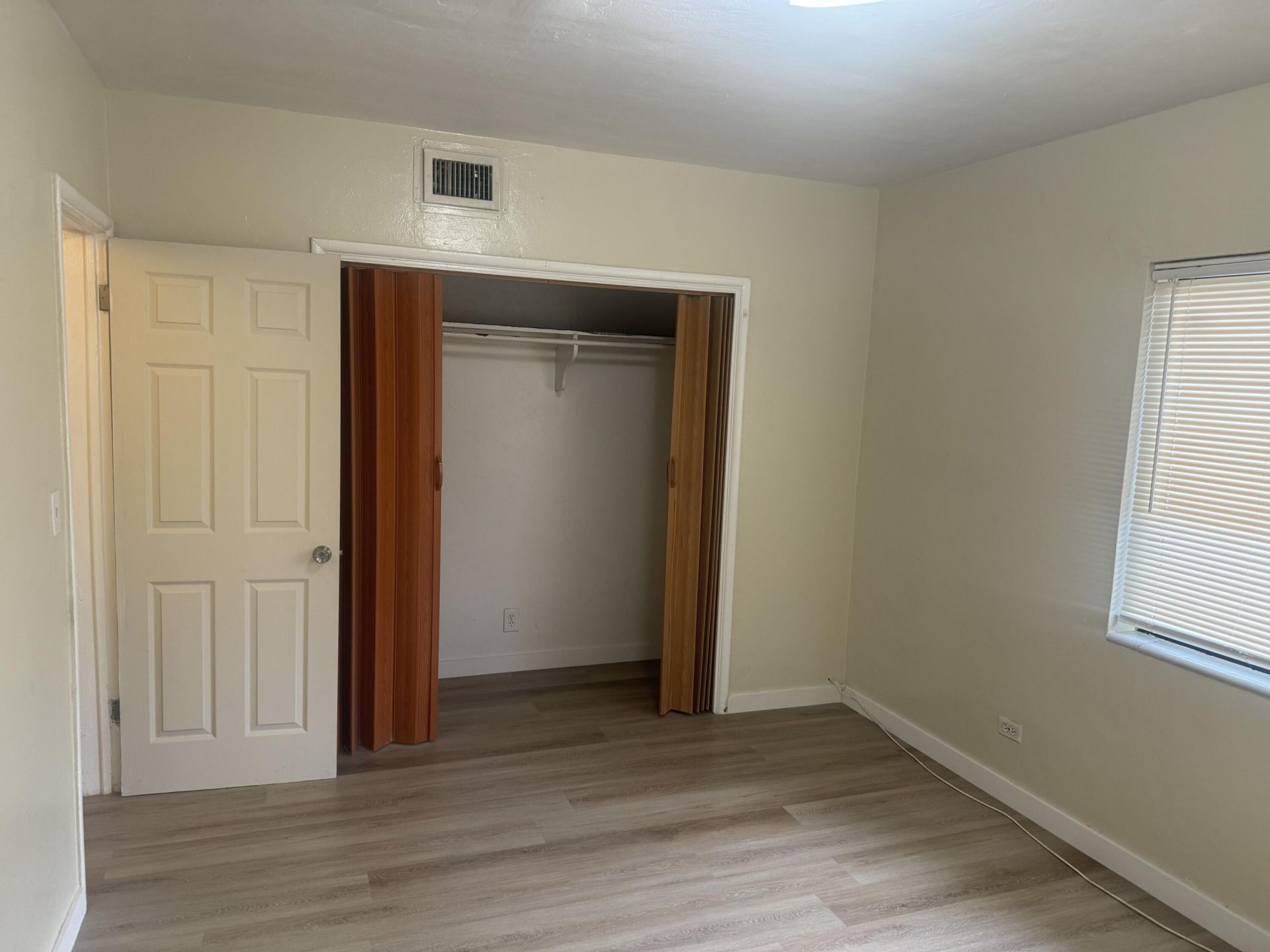 2360 NW 98th Street, Miami, FL 33147 Photo