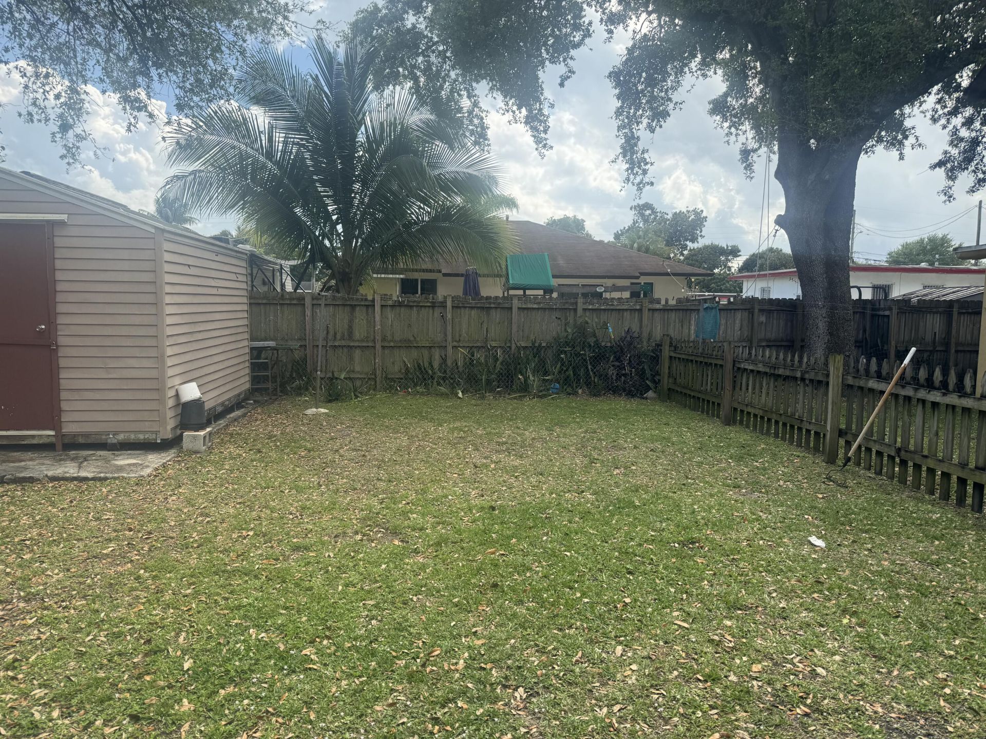 2360 NW 98th Street, Miami, FL 33147 Photo