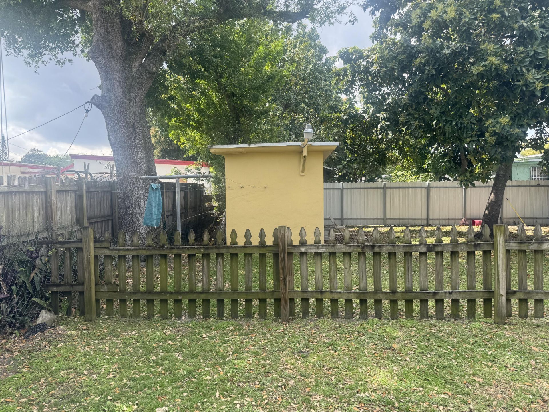 2360 NW 98th Street, Miami, FL 33147 Photo