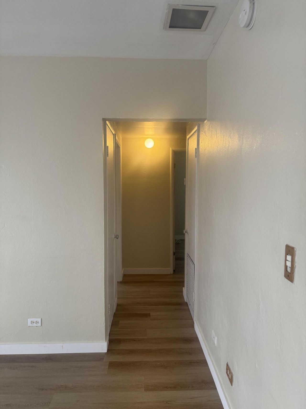 2360 NW 98th Street, Miami, FL 33147 Photo
