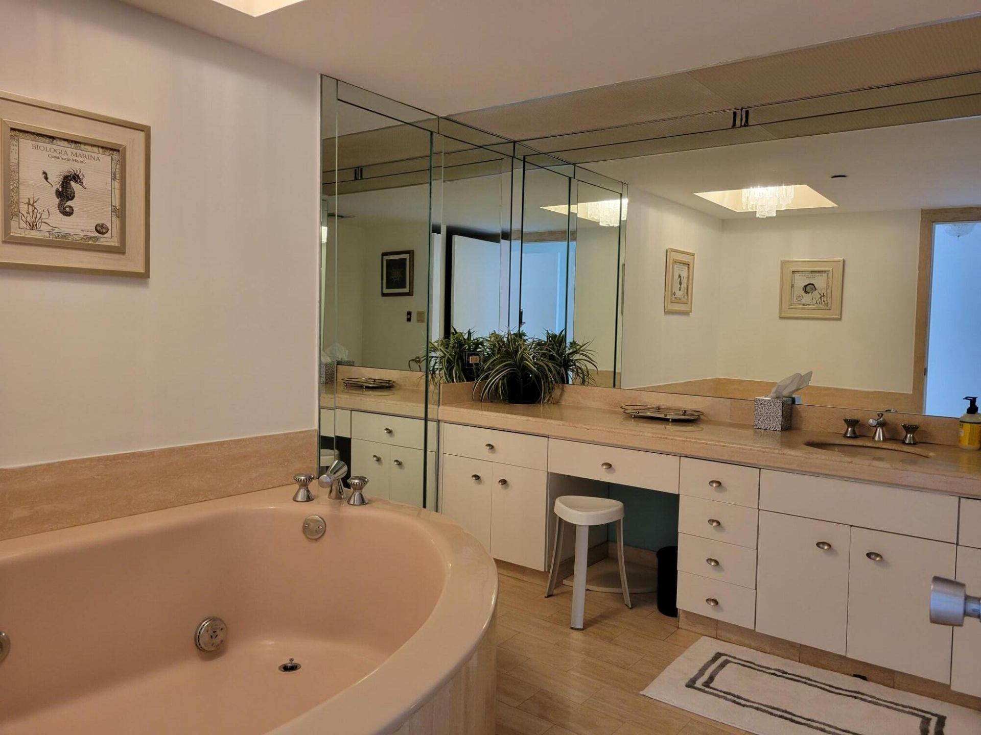 19707 Turnberry Way, Unit 14D, Aventura, FL 33180 Photo
