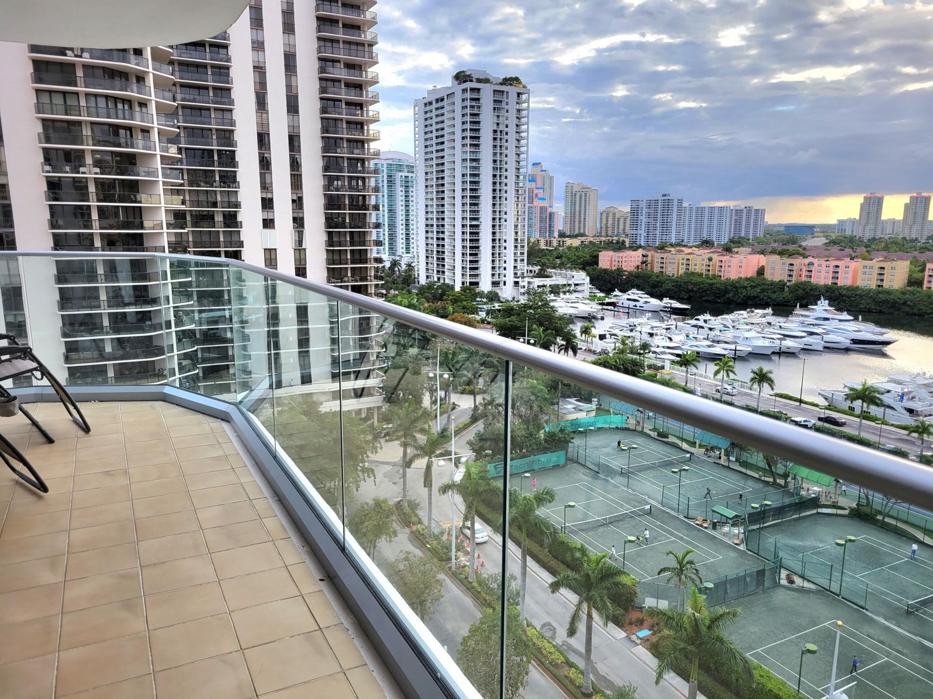 19707 Turnberry Way, Unit 14D, Aventura, FL 33180 Photo