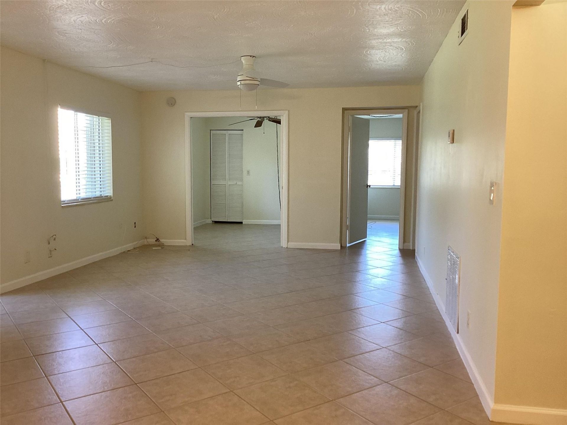 5927 La Pinata Boulevard, Unit C-1, Greenacres, FL 33463 Photo