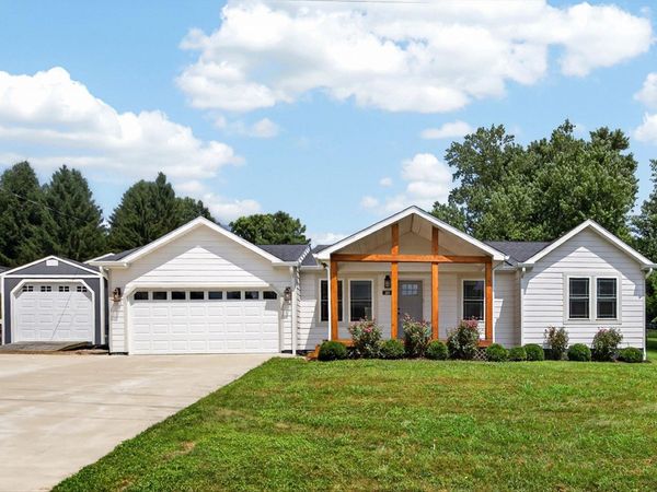 201 Nikirk Lane, Oolitic, IN 47451