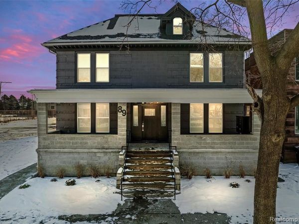 89 W Philadelphia Street, Detroit, MI 48202