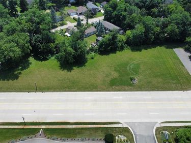 Grand River Vacant Land Grand River , Brighton Twp, MI 48114