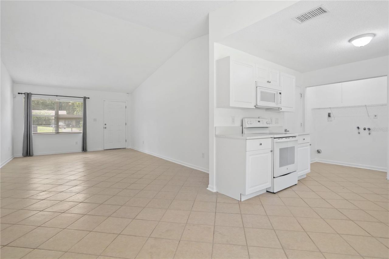 1921 Bonneville Drive, Orlando, FL 32826 Photo